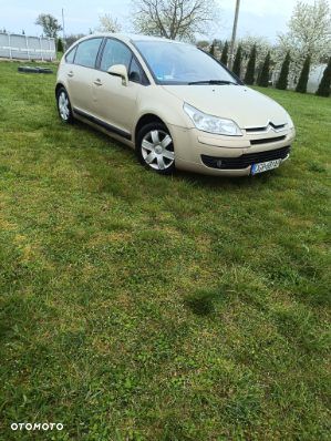 Citroën C4 1.6 16V Magic - 2