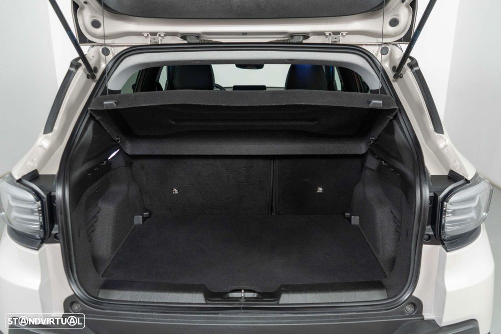 Jeep Avenger 54 kWh Summit - 22