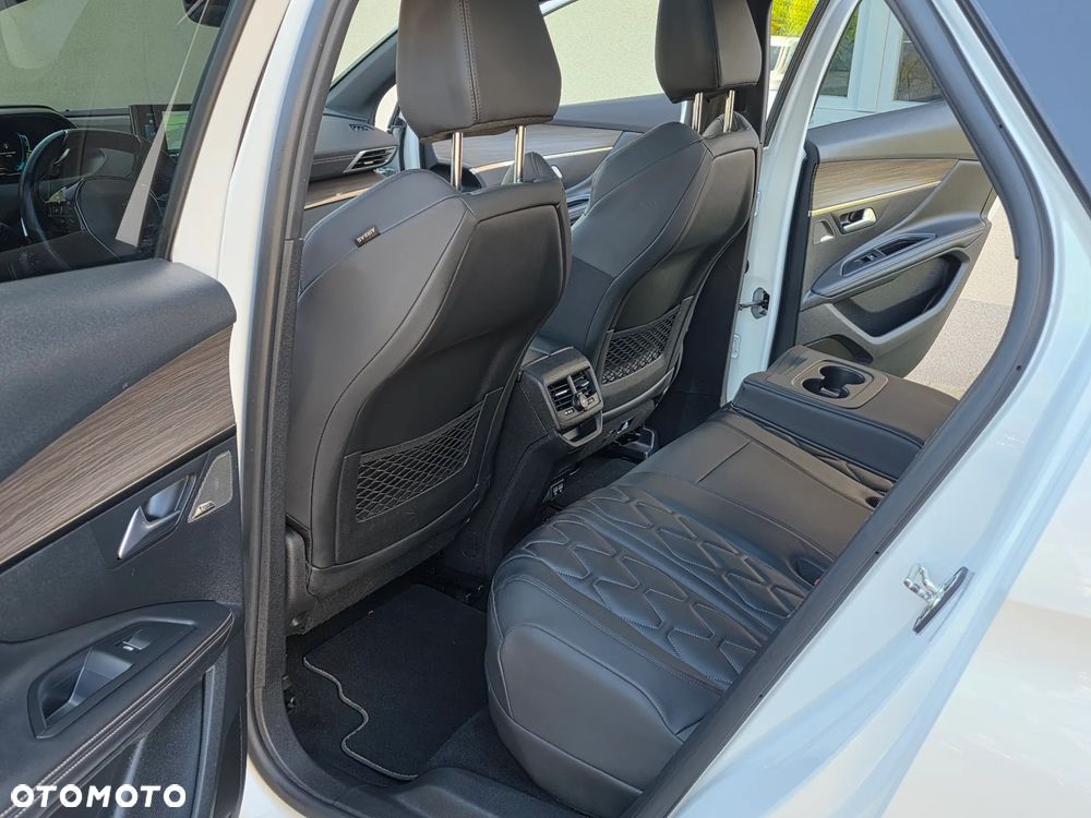 Peugeot 3008 1.6 PureTech HYbrid4 GT S&S EAT8 - 27