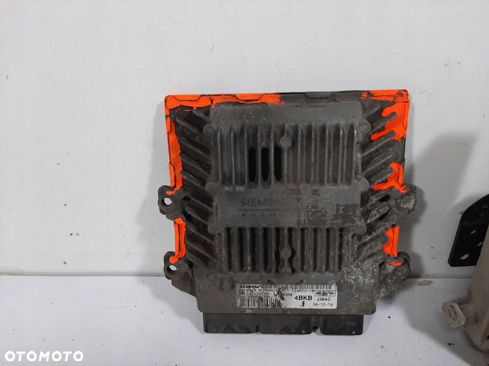 FORD FOCUS MK2 KOMBI 1.8TDCI 06R STEROWNIK SILNIKA ZESTAW 6M51-12A650-YB - 2