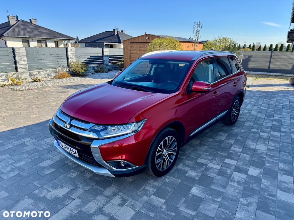 Mitsubishi Outlander - 16