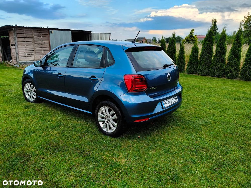 Volkswagen Polo 1.4 TDI (Blue Motion Technology) Comfortline - 8