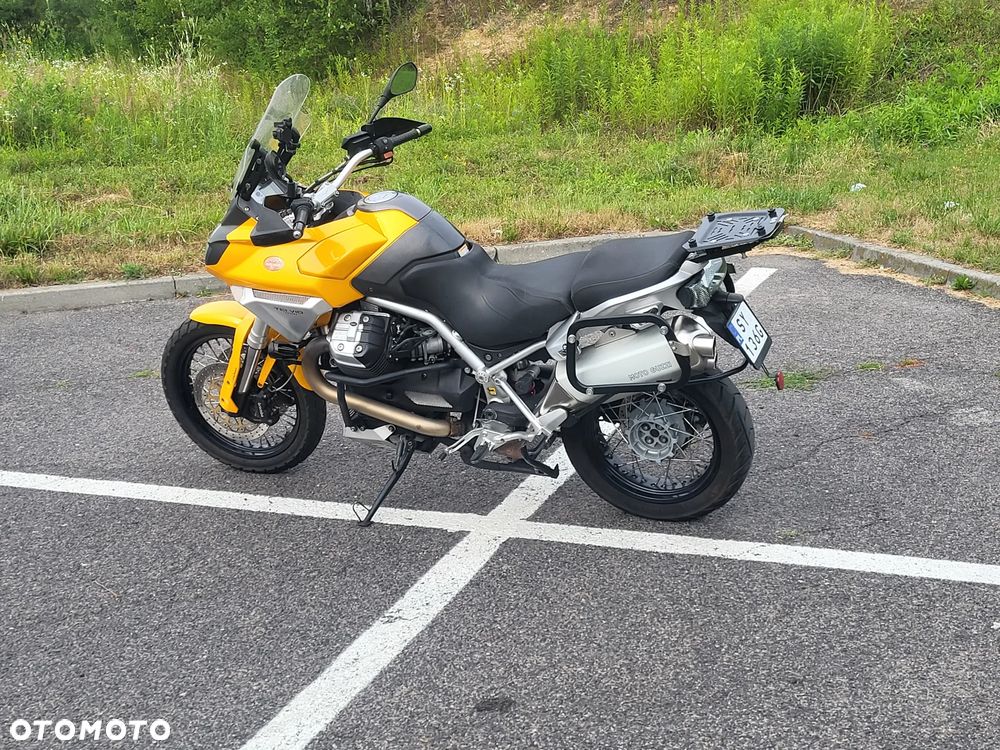Moto Guzzi Stelvio - 23