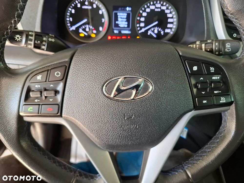 Hyundai Tucson blue 1.6 GDi 2WD Navi - 16