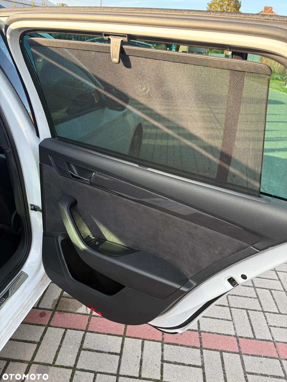 Skoda Superb 2.0 TSI Sportline DSG - 7