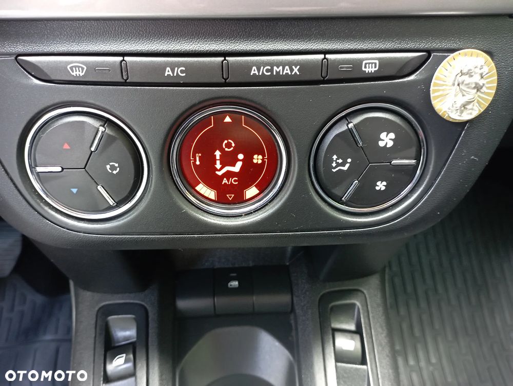 Citroën C-Elysée 1.5 BlueHDi Shine - 16