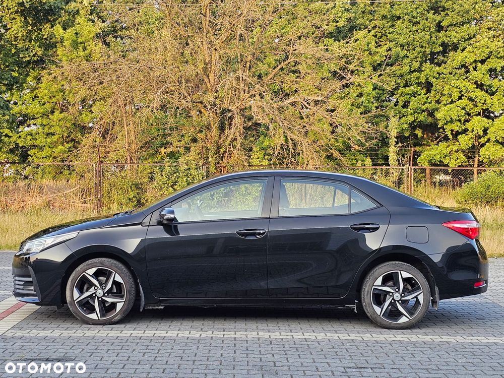 Toyota Corolla 1.6 Active - 13