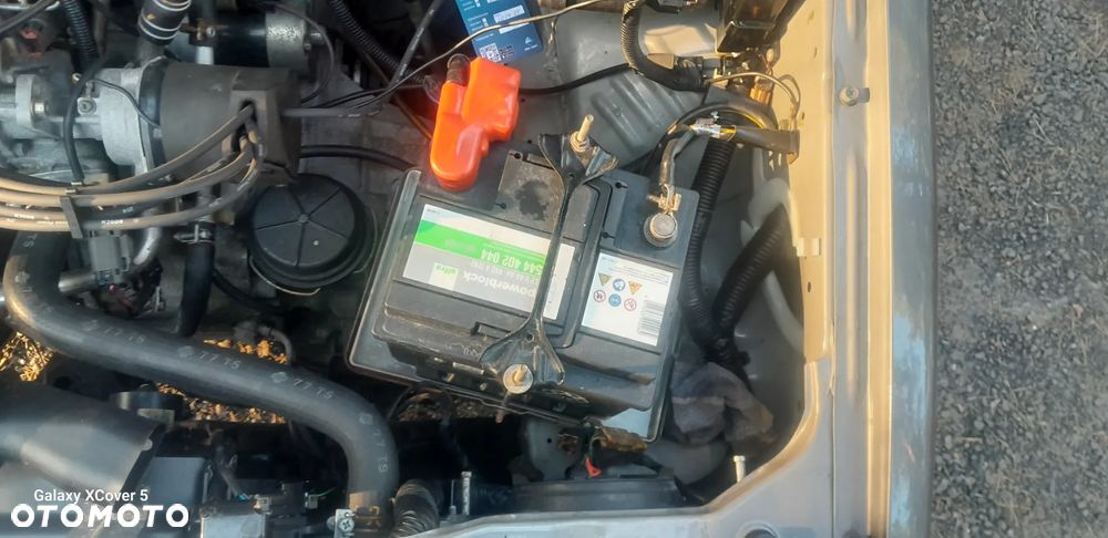 Nissan Sunny - 9
