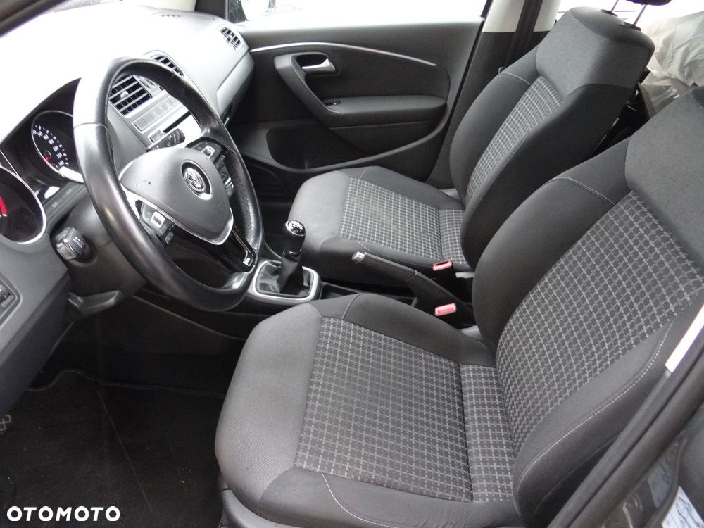 Volkswagen Polo 1.2 TSI BMT Comfortline - 8