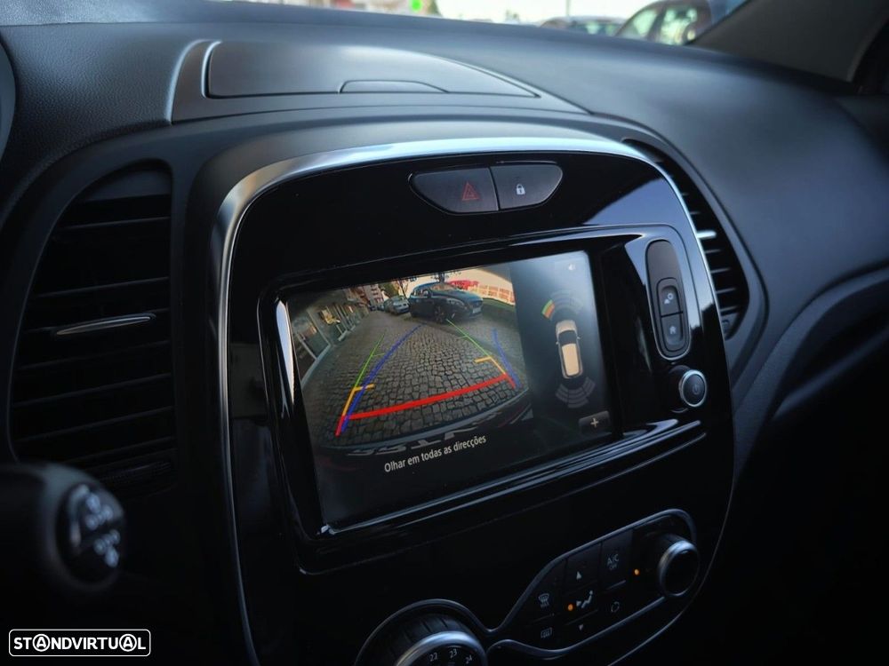 Renault Captur 0.9 TCE Exclusive - 17