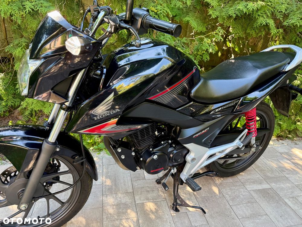 Honda CBF - 10
