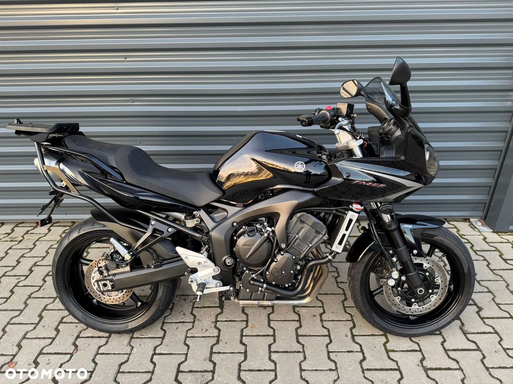 Yamaha FZ6