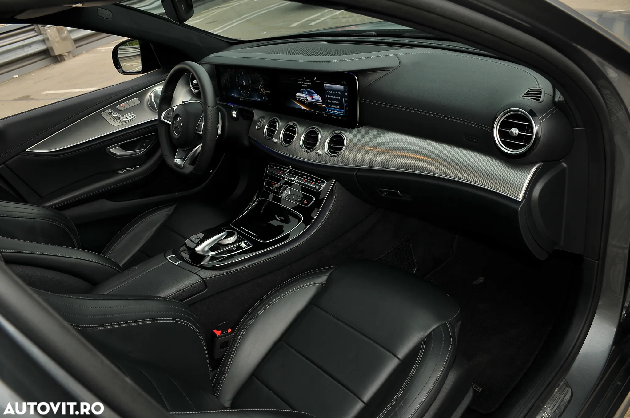 Mercedes-Benz E 350 BlueTEC - 12