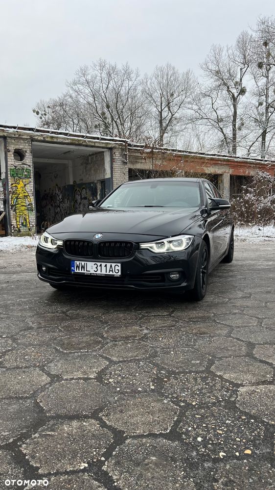 BMW Seria 3 318i Sport Line - 8