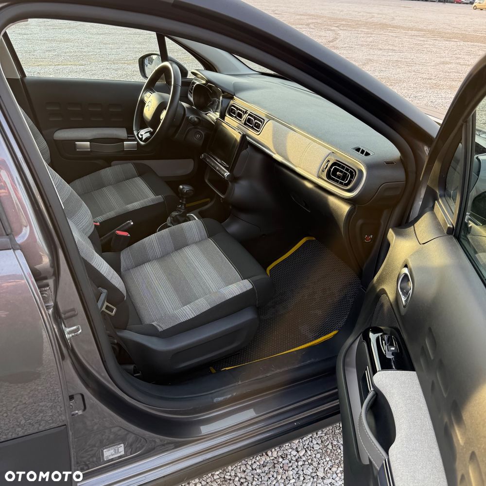 Citroën C3 BlueHDi 100 S&S PLUS - 11
