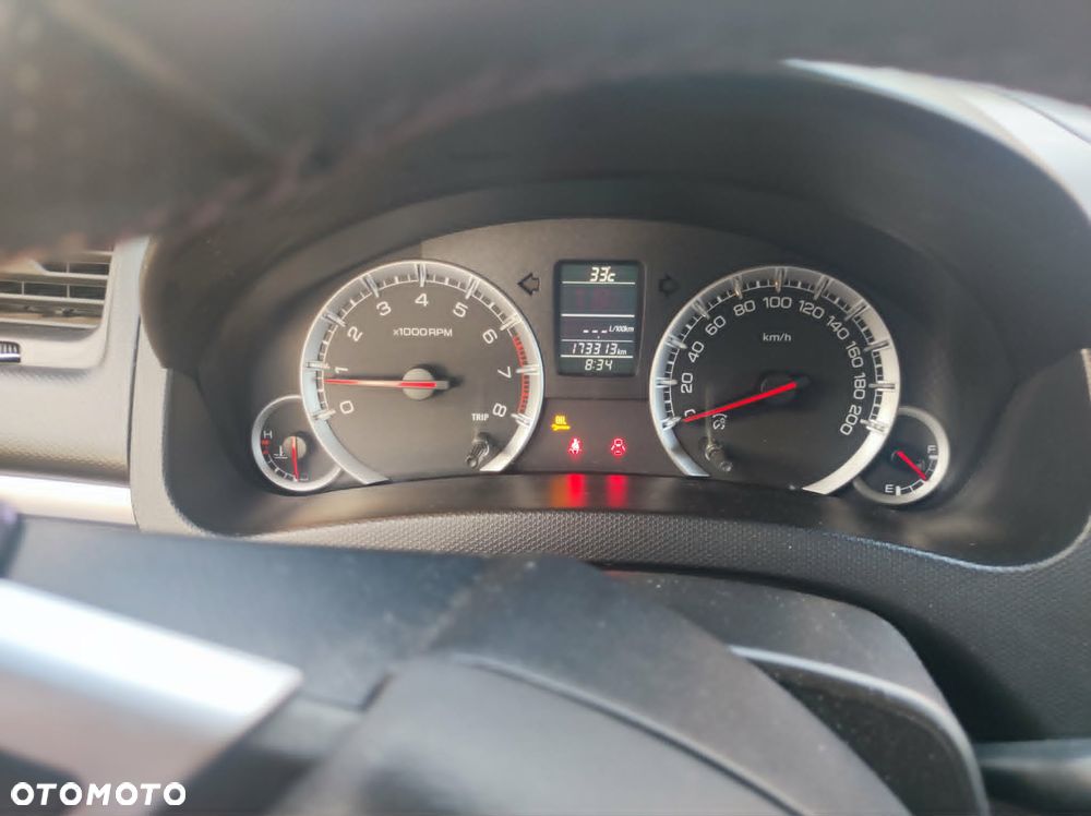 Suzuki Swift 1.2 Premium - 4