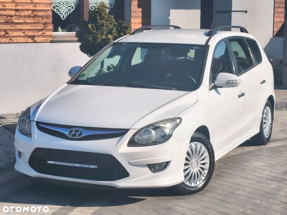 Hyundai i30 1.6 CRDi Classic + - 4