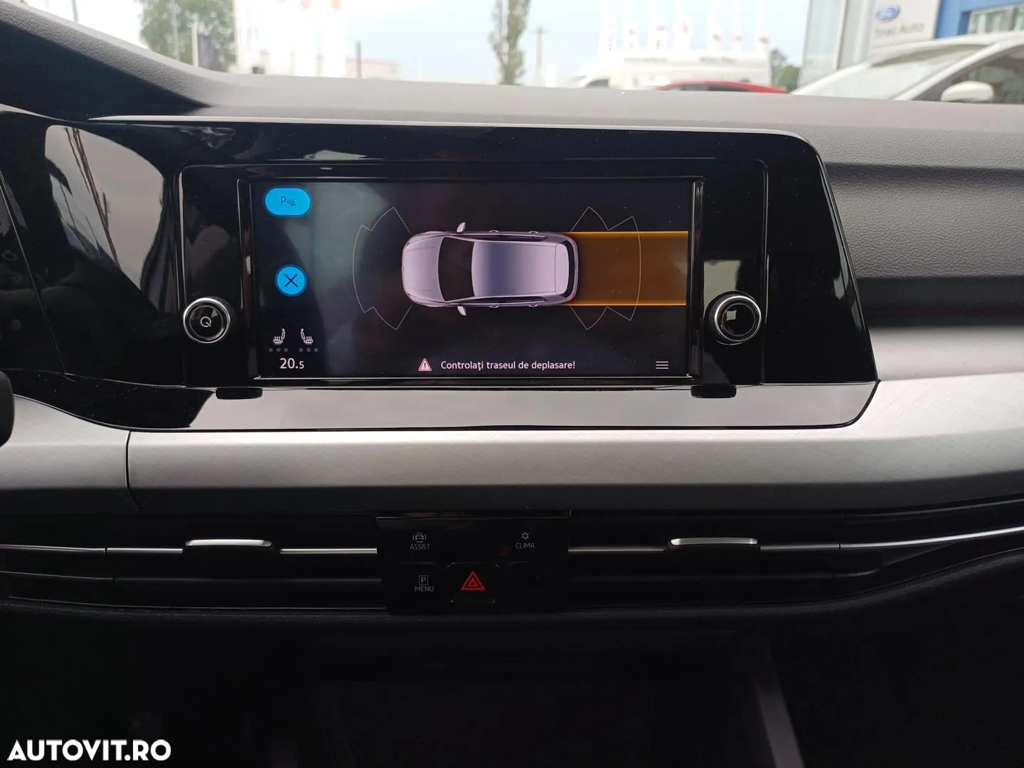 Volkswagen Golf 1.5 eTSI ACT DSG MHEV Life - 16