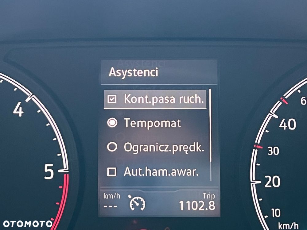 Ford Tourneo Connect 2.0 EcoBlue Titanium AWD - 25