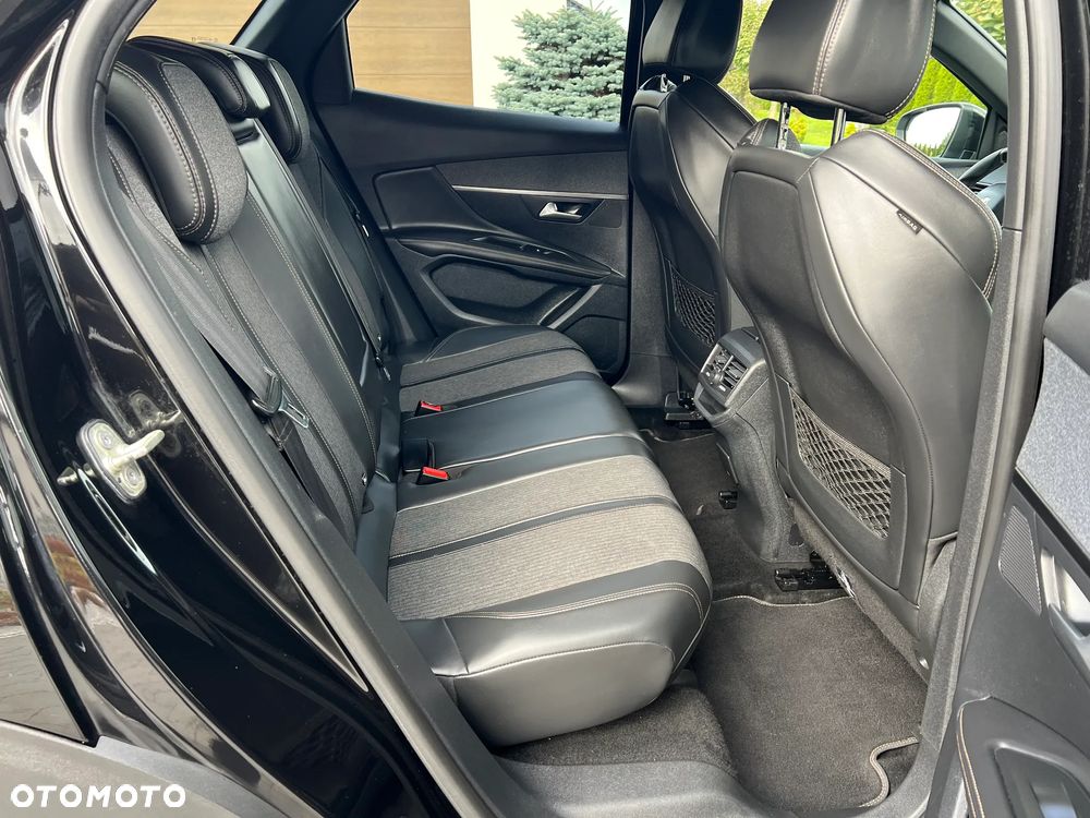 Peugeot 3008 1.5 BlueHDi GT S&S - 27