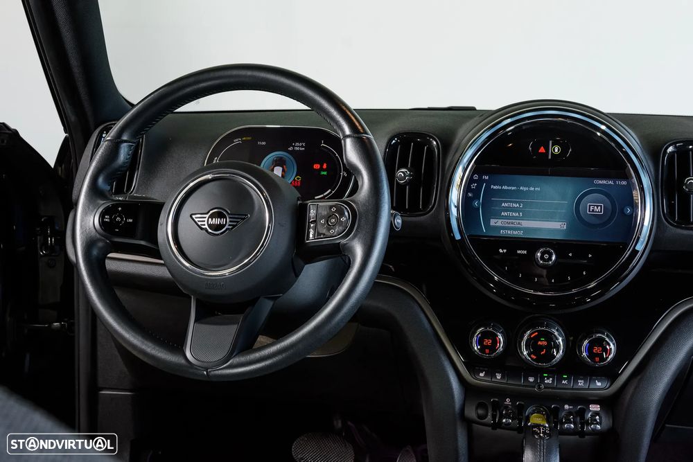 MINI Countryman Cooper SE ALL4 Auto - 13