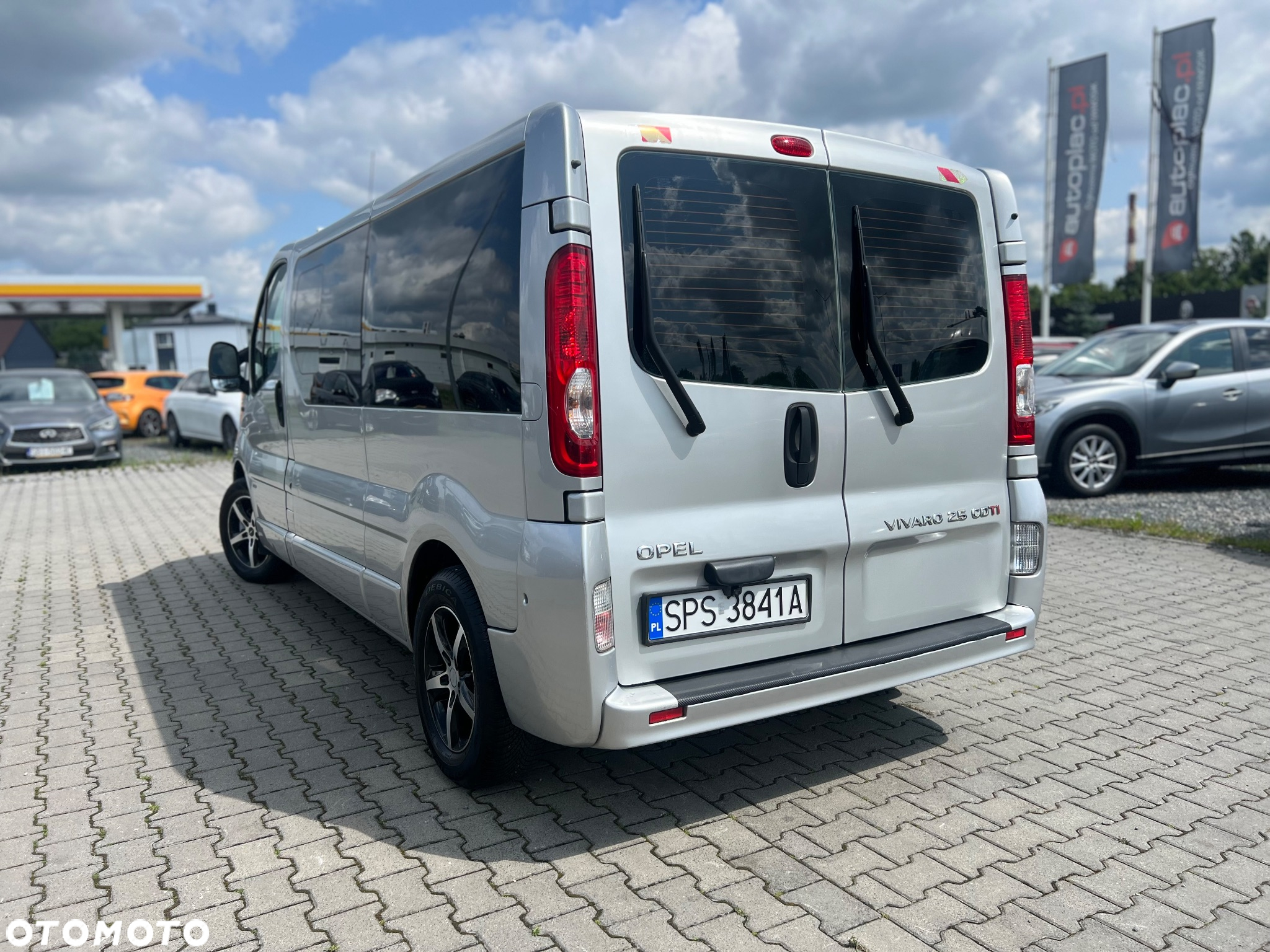 Opel Vivaro L2H1 2.9t - 2