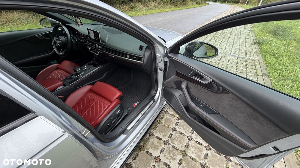 Audi S4 Limousine - 13