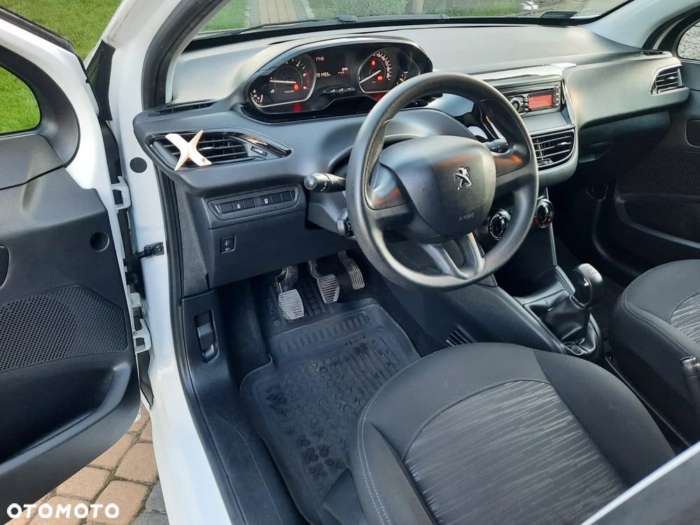 Peugeot 208 1.6 BlueHDi Active - 10