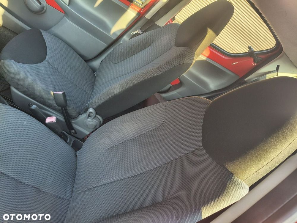 Toyota Aygo - 17