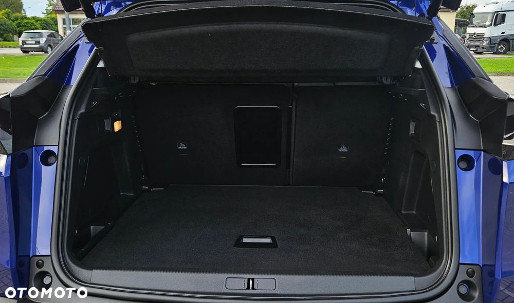 Peugeot 3008 1.2 PureTech Allure S&S - 18