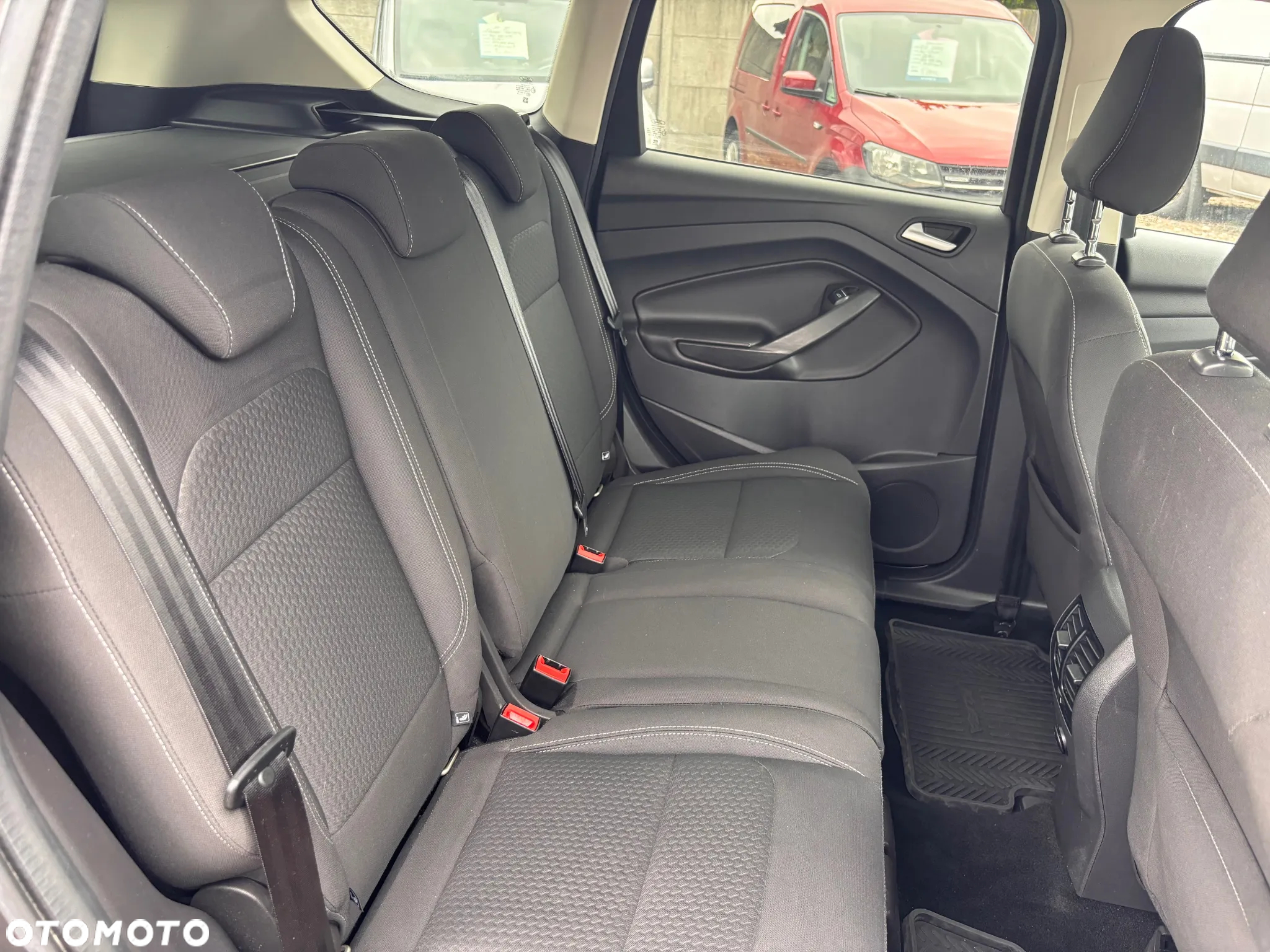 Ford Kuga 1.5 EcoBoost FWD Trend - 10