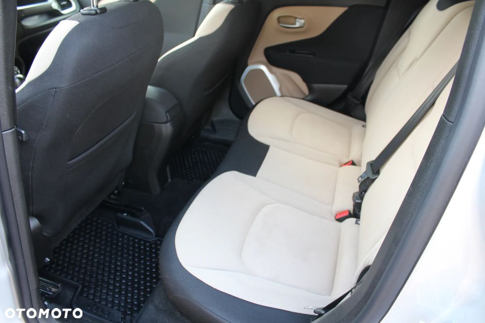 Jeep Renegade - 9
