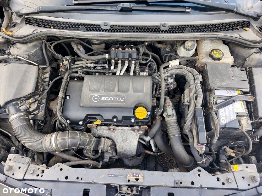 Opel Astra 1.4 T Sport - 17