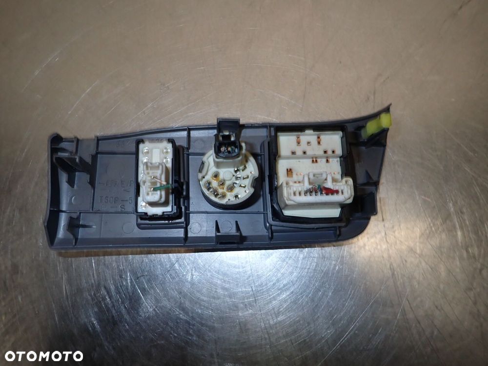 PANEL STEROWANIA LUSTEREK TOYOTA RAV4 II LIFT 55446-42020 - 4