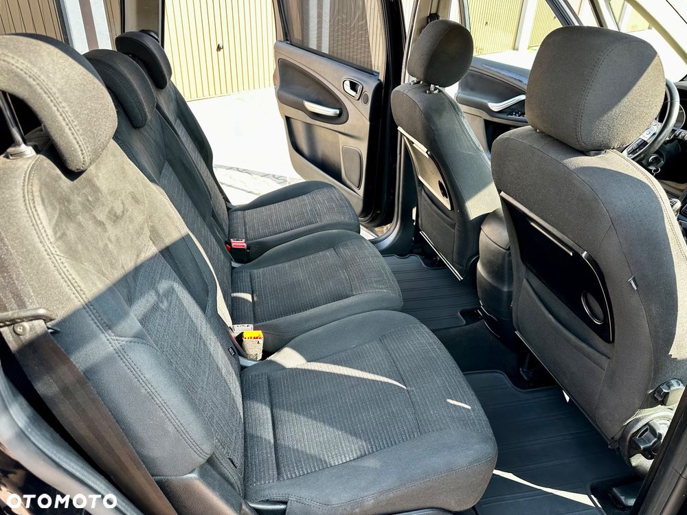 Ford Galaxy 2.0 TDCi DPF Ghia - 21