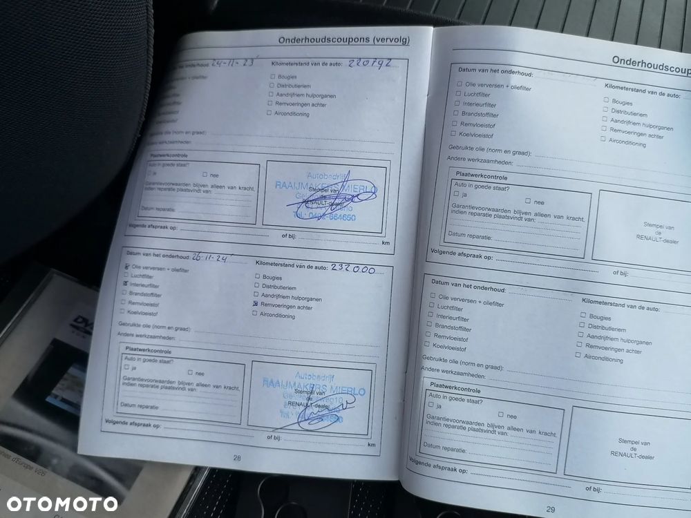 Renault Grand Scenic 2.0 16V Luxe Privilege - 31