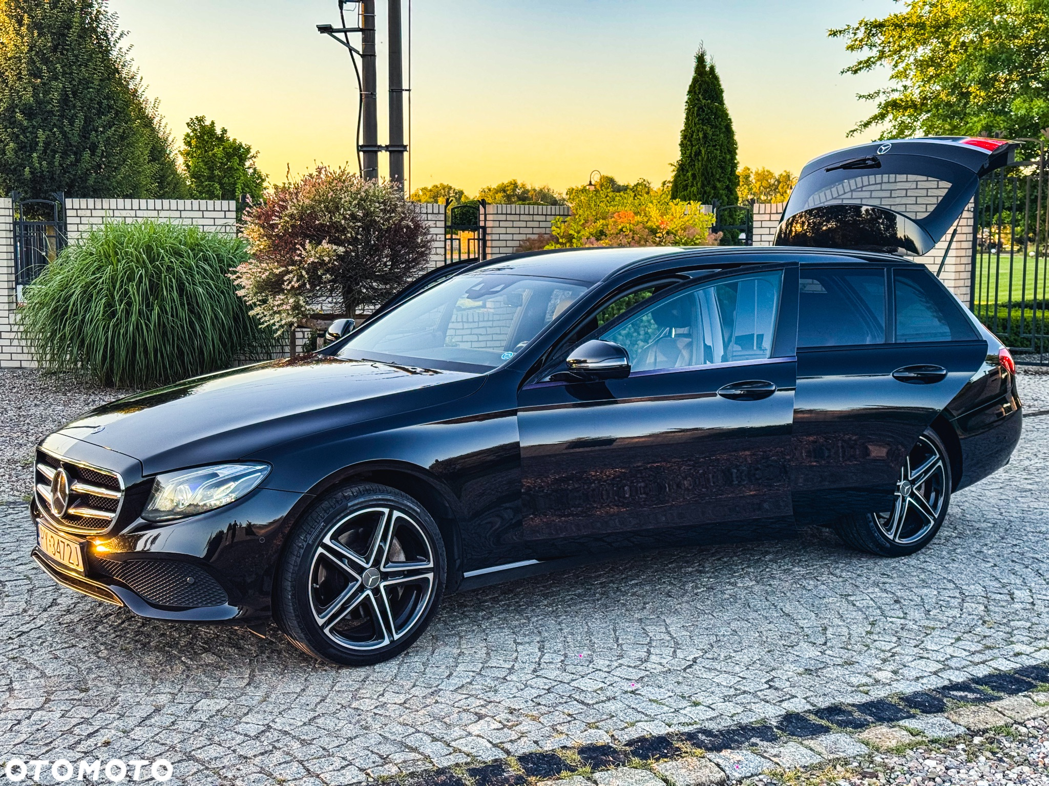 Mercedes-Benz Klasa E 350 BlueTEC 9G-TRONIC Avantgarde - 25