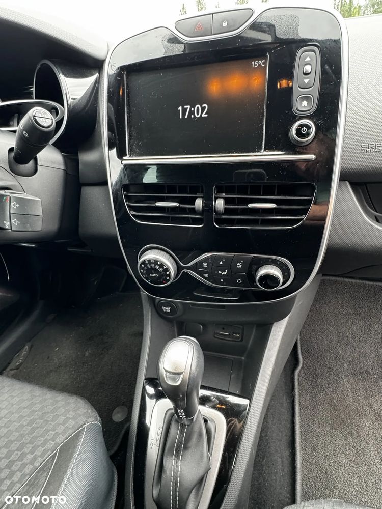 Renault Clio - 12
