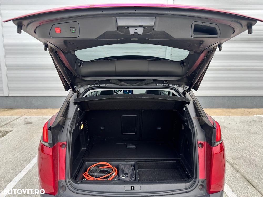 Peugeot 3008 PHEV EAT8 Allure - 37
