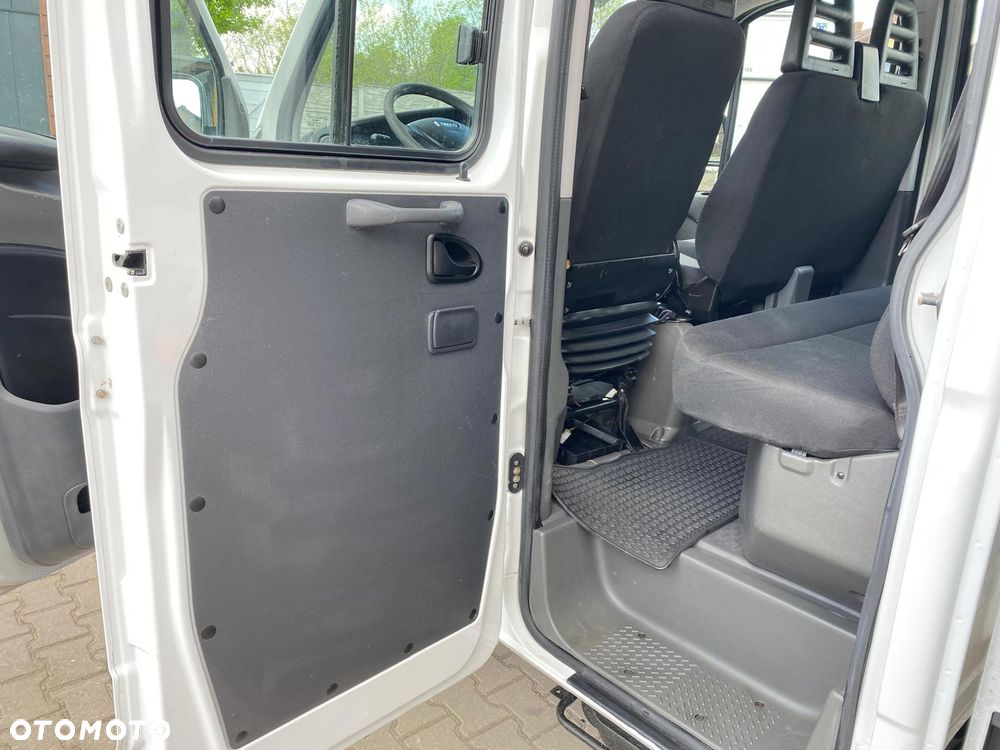 Iveco DAILY - 18