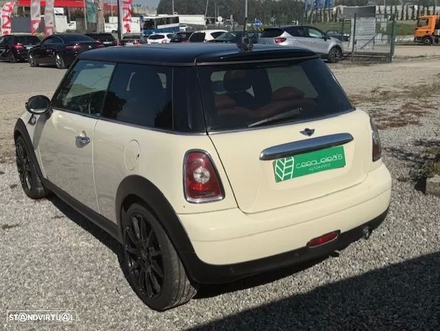 MINI 3 Portas Cooper D - 9