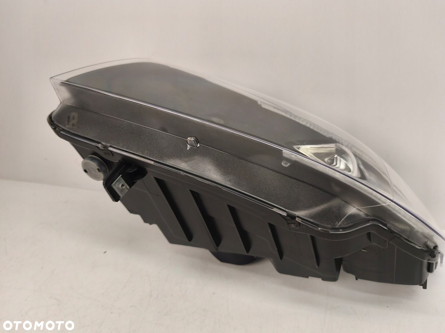 LAMPA LEWA ZWYKŁA BMW 3 E90 E91 6942721 - 9