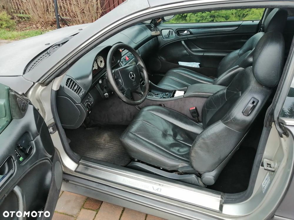 Mercedes-Benz CLK - 17
