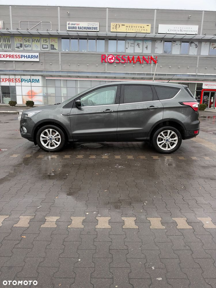 Ford Escape 2.0 EcoBoost AWD Titanium - 3