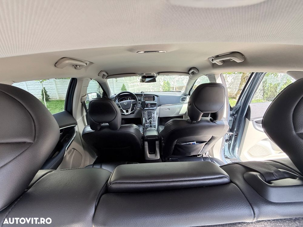 Volvo V40 D2 Aut. Summum - 19