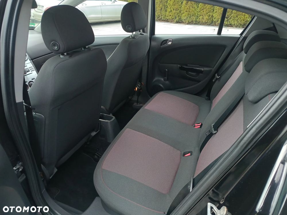 Opel Corsa 1.4 16V Color Edition - 30