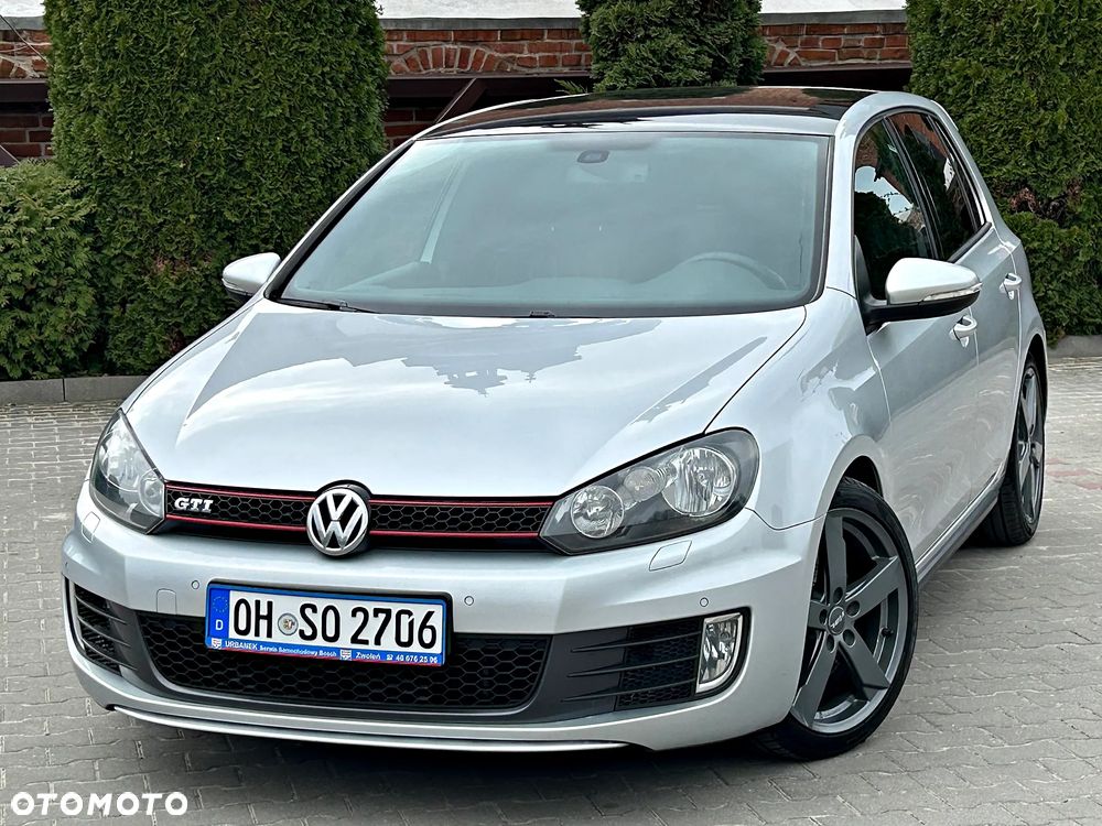 Volkswagen Golf - 4