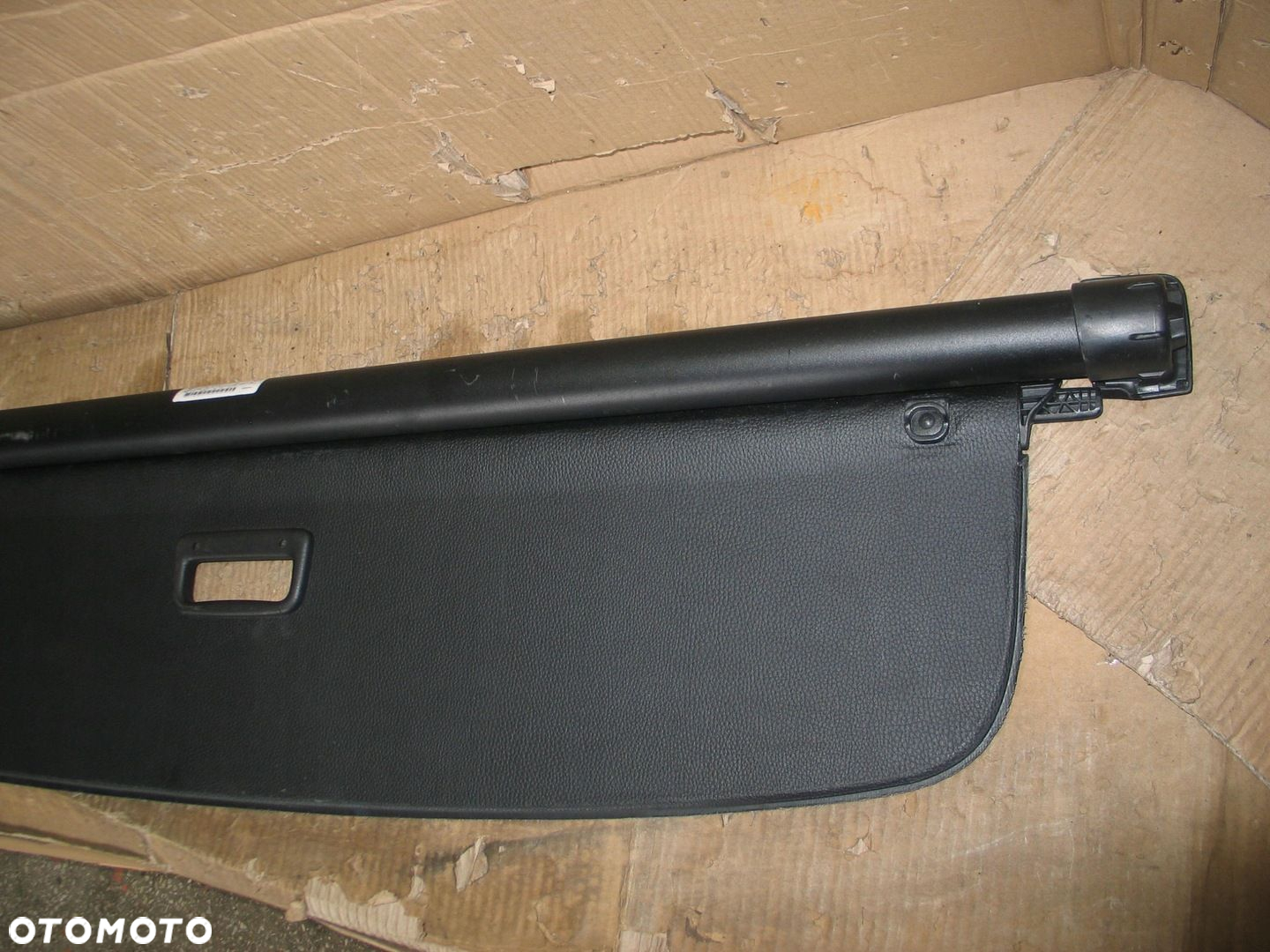 roleta bagaznika vw golf 5 V 6 VI 1K9867871A czarna - 7