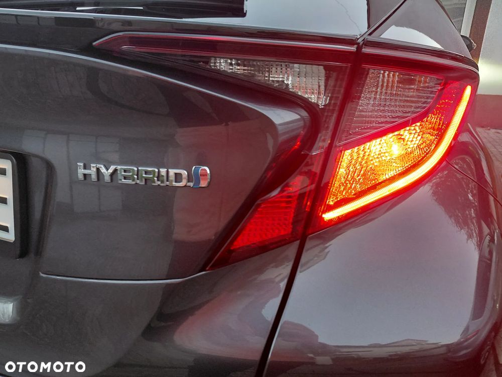 Toyota C-HR 1.8 Hybrid GPF Comfort - 26