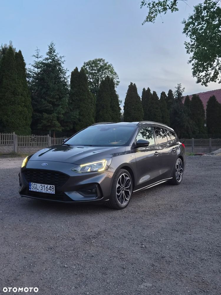 Ford Focus 1.5 EcoBoost ST-Line - 1